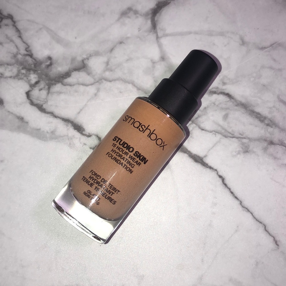 Smashbox studio skin foundation - 2.25
